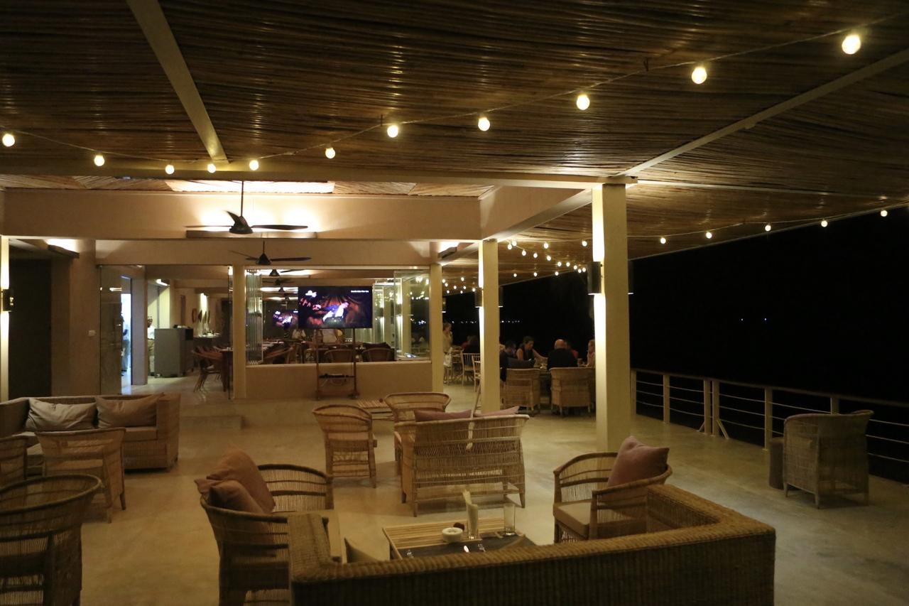 Kirimizi Hotel&Restaurante Pemba Exterior foto