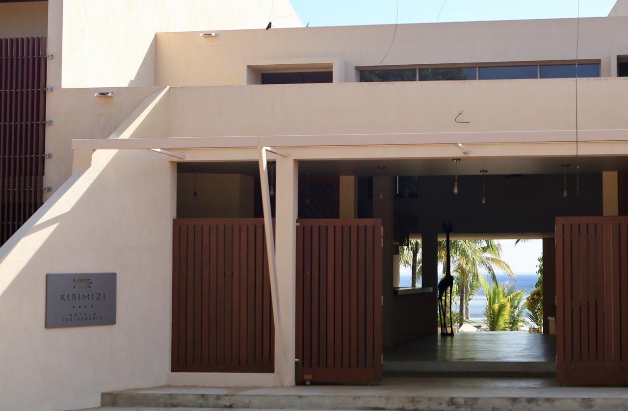 Kirimizi Hotel&Restaurante Pemba Exterior foto